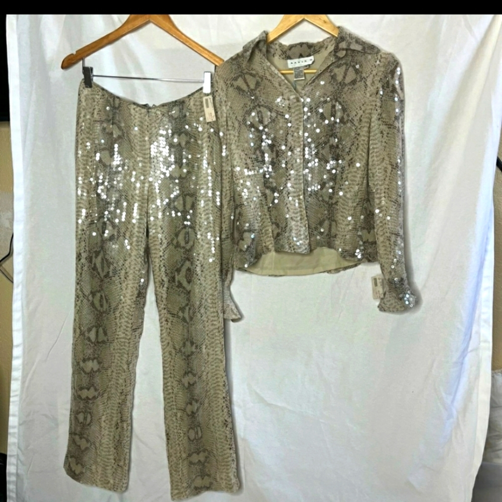 Basix ll snake print sequin set flared pants button down blouse 100% silk
